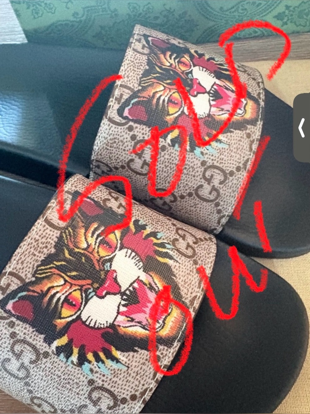 Fashion  GG Black Slides with Beige Strap and Multicolor Tiger Motif ‼️READ‼️